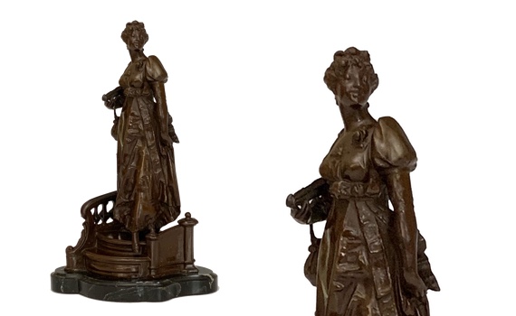 Antique Bronze Georges Van Der Straeten Elegant Lady